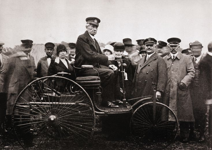 Photo: https://www.thoughtco.com/karl-benz-and-automobile-4077066
