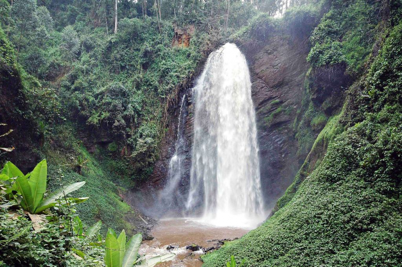 Source: ugandatourismcenter.com