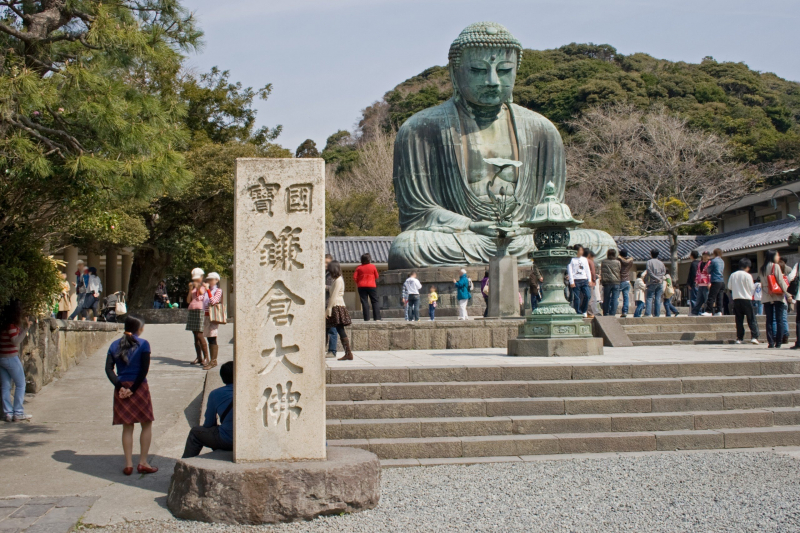 Screenshot of https://commons.wikimedia.org/wiki/File:Kamakura_kotokuin_02.jpg