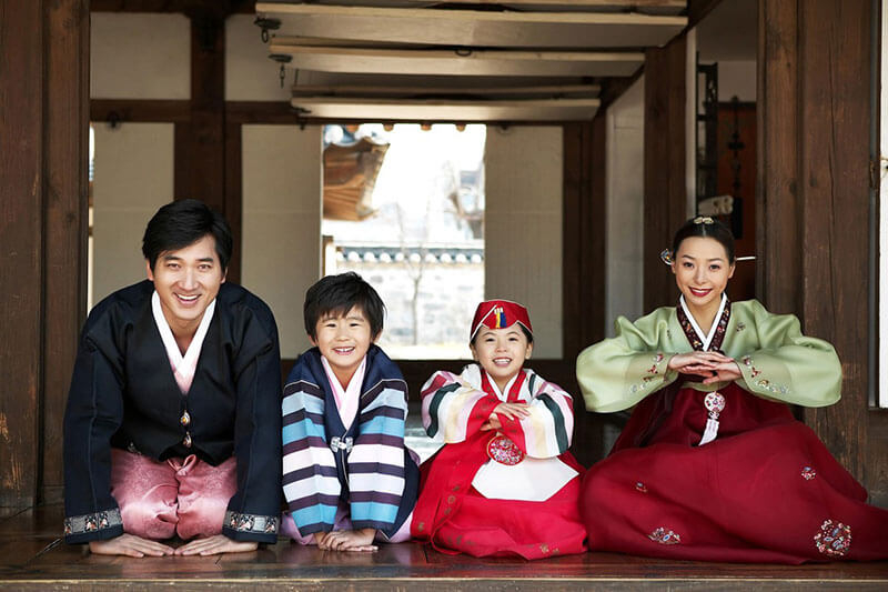 People are a beauty in Korean traditional culture