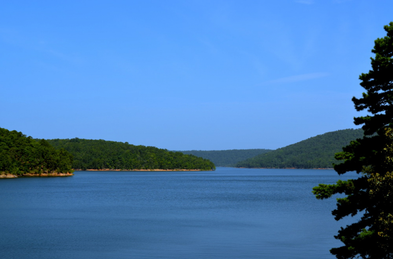 Photo: lake-ouachita.com