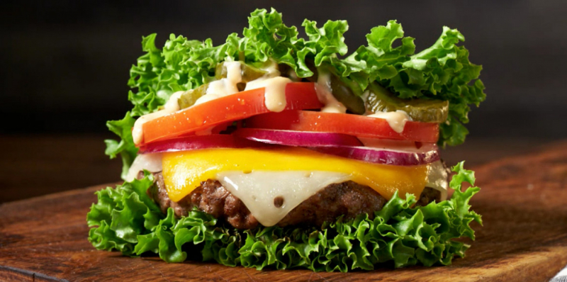 Lettuce-wrapped burger