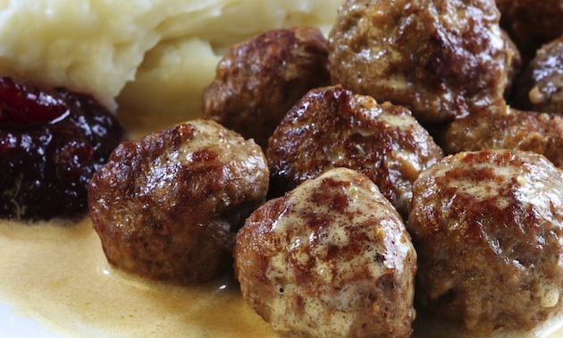 https://www.rvwest.com/article/rv_cuisine/making_lihapullat_or_finnish_meatballs