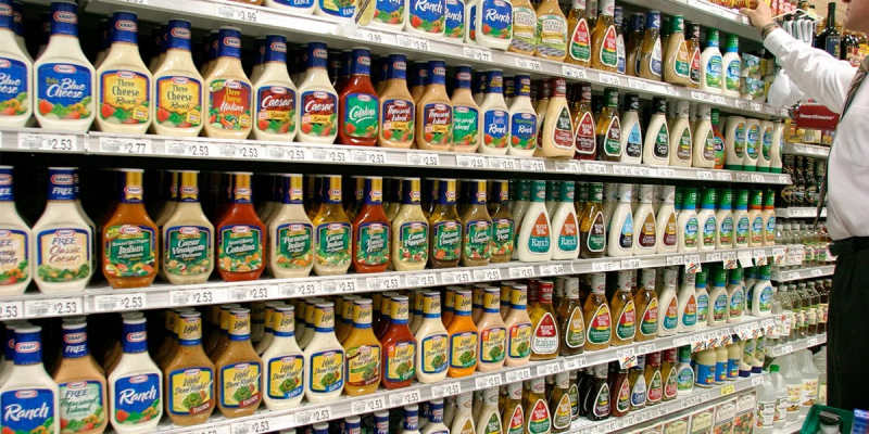 Low fat and fat-free salad dressings