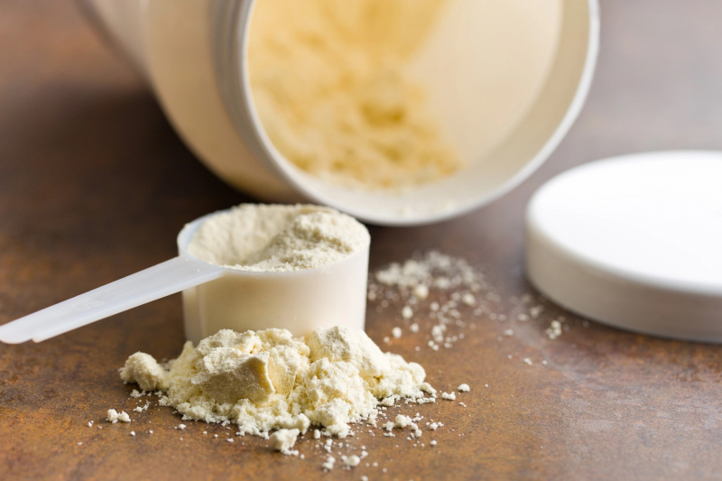 Low-lactose protein powders
