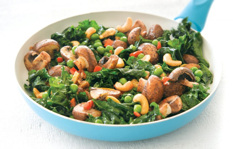 Lutein and Zeaxanthin, which are powerful antioxidants, are high in kale
