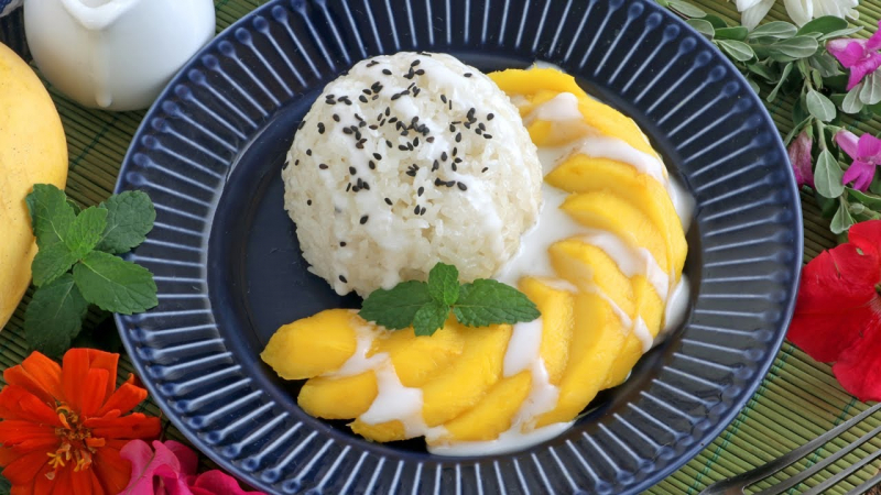 Mango sticky rice (Khao Niaow Ma Muang)