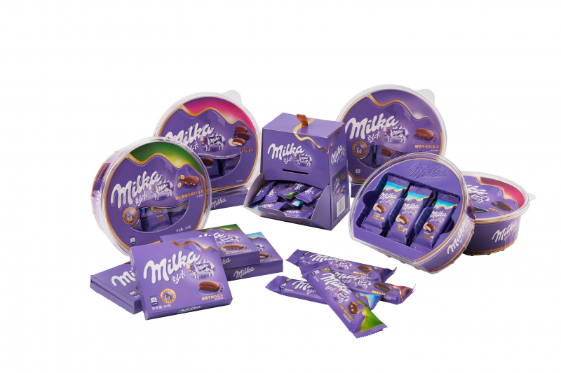 The price of this Milka chocolate line is not too expensive, suitable for everyone.