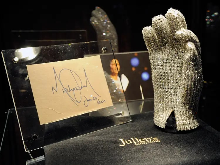 Top 10 Most Expensive Memorabilia Ever Sold toplist.info