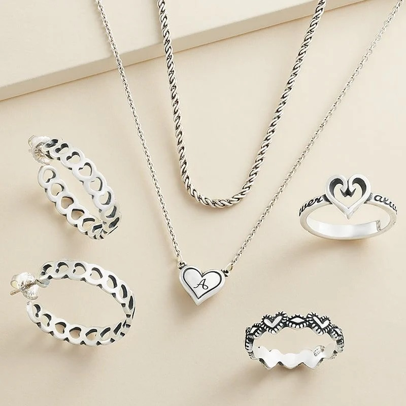 Screenshot of https://www.jamesavery.com/gifts/shop-by-price/gifts-56-100