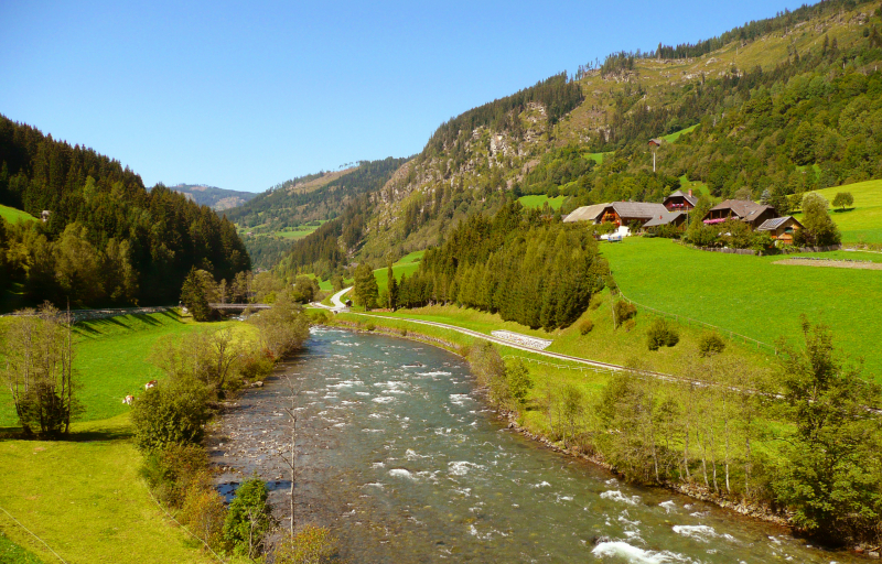 Mur River (photo: https://en.wikipedia.org/)