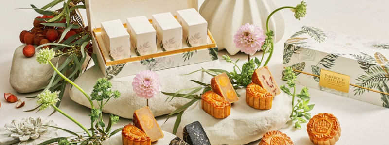 Screenshot via https://www.panpacific.com/en/hotels-and-resorts/pr-collection-marina-bay/offers/celestial-delights-handcrafted-mooncakes.html