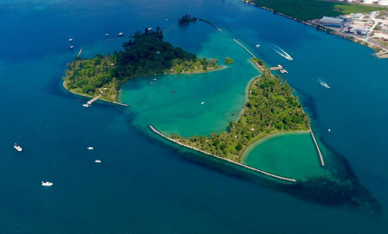 Pulau Hantu (photo: https://thesmartlocal.com/)
