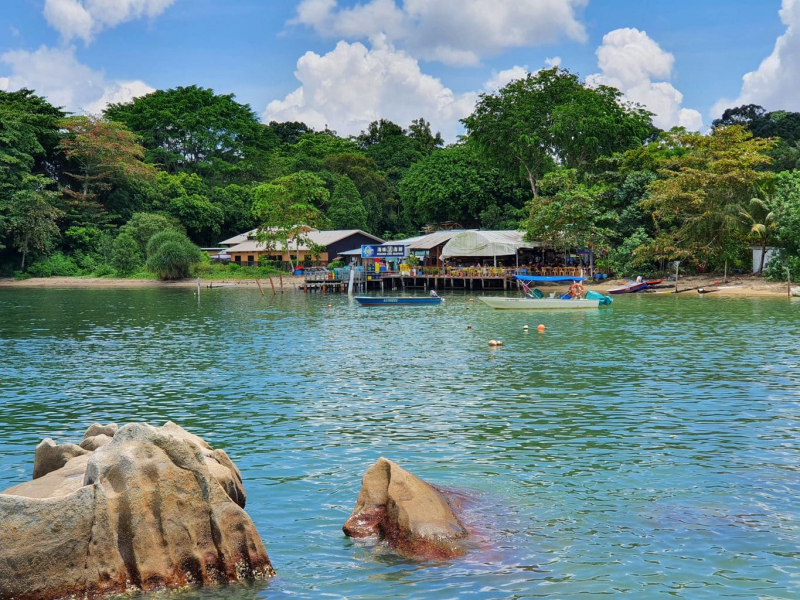 Pulau Ubin (photo: https://www.onceinalifetimejourney.com/)