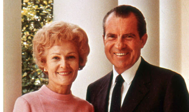 Photo: Nixon and his wife - express