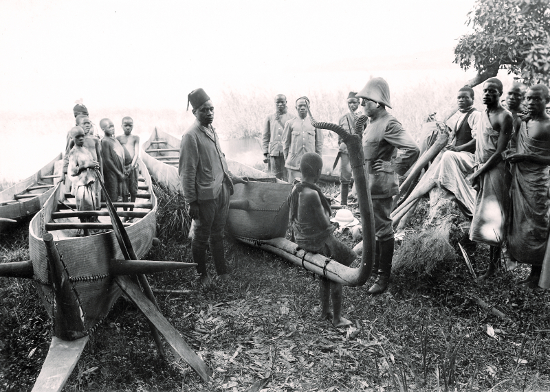 Robert Koch (with pith helmet) in East Africa - www.swr.de
