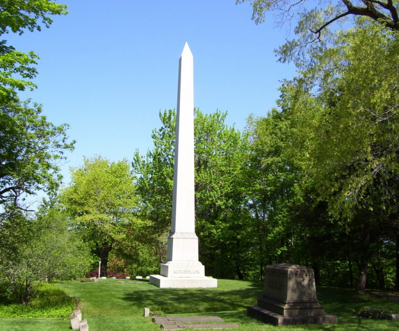 John Rockefeller grave -Photo: mapio.net
