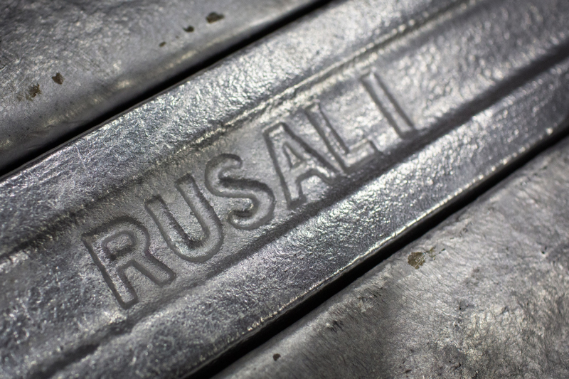 Source: https://www.bloomberg.com/news/articles/2021-05-19/rusal-plans-to-split-company-to-focus-on-green-aluminum-market