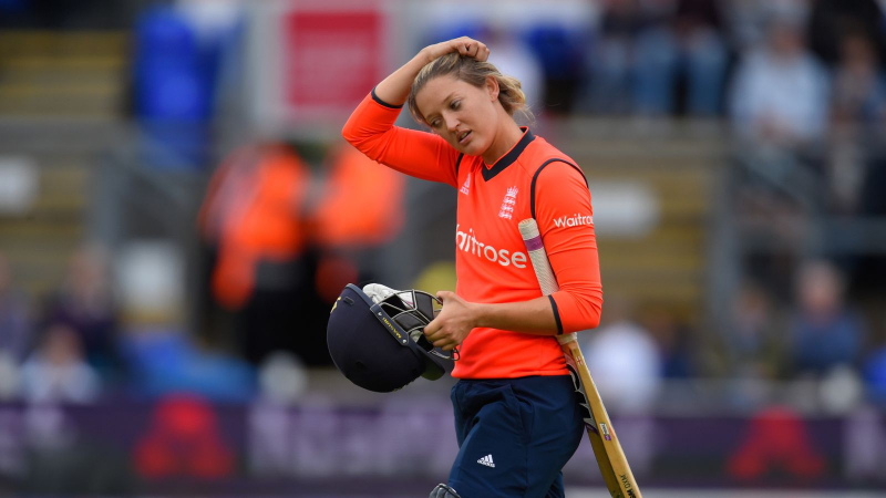 https://www.skysports.com/cricket/news/31996/10812705/sarah-taylor-left-out-of-englands-trip-to-uae