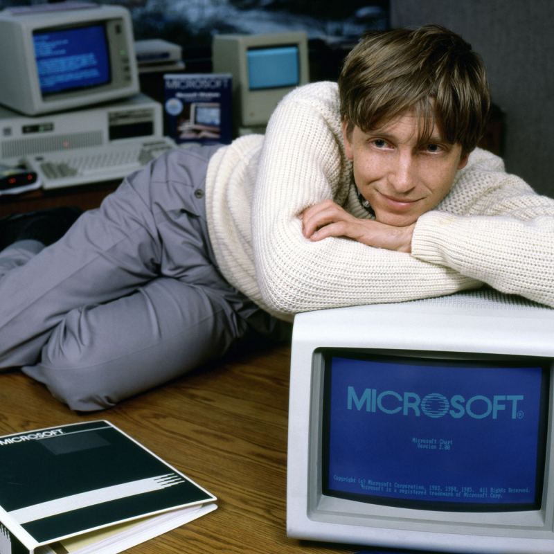 Photo: https://www.theverge.com/2015/11/19/9759874/microsoft-windows-35-years-old-visual-history