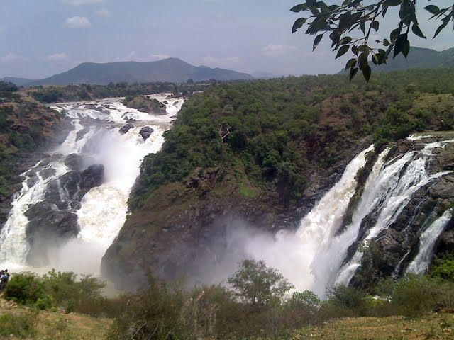 Shivanasamudra Waterfall