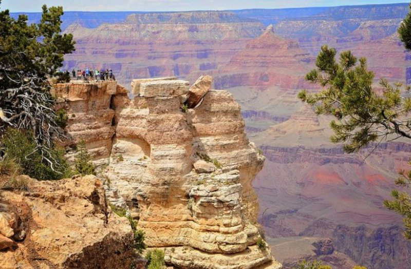 Small-Group Deluxe Grand Canyon Day Trip from Phoenix