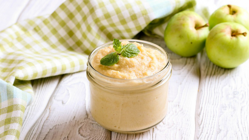 Soft Foods Like Applesauce and Smoothies