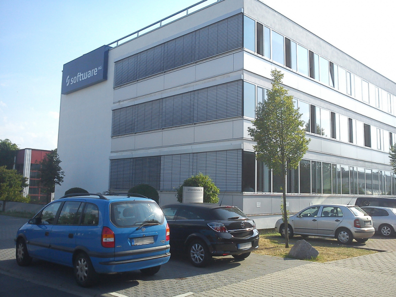Photo on Wikimedia Commons (https://upload.wikimedia.org/wikipedia/commons/a/a8/Software_AG_Headquarter_Darmstadt.jpg)