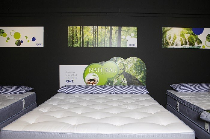 Source: https://www.shopreside.ca/store-products-reside-furnishings/mattresses-19/sprout-luxuria-queen-size-environmentally-friendly-natural-mattress-330/