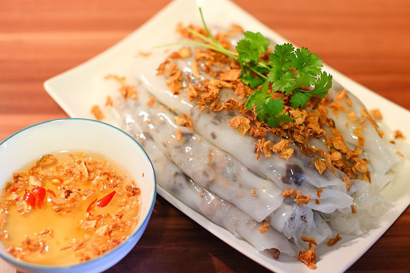 Photo by https://www.hanoilocaltour.com/5-places-to-try-banh-cuon-hanoi/