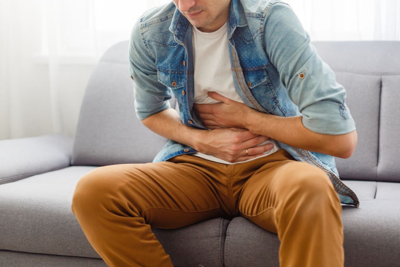 Stomach pain or uneasiness in the abdomen
