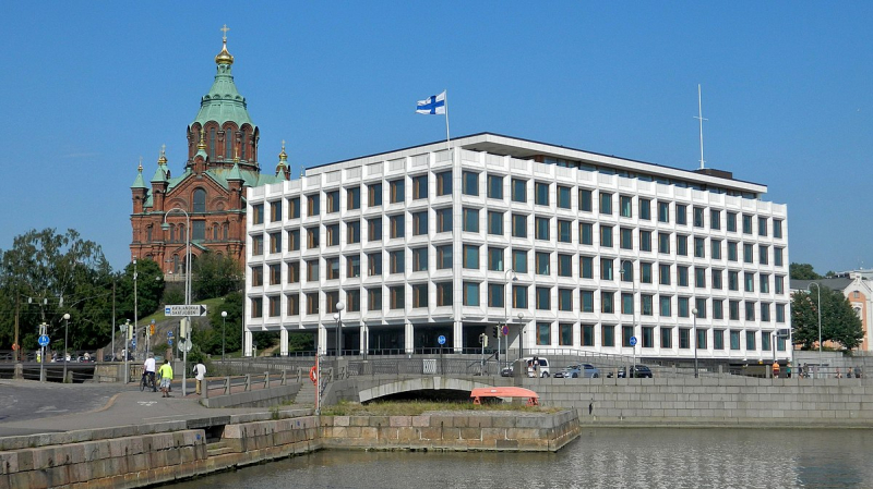 Photo by Paasikivi on Wikimedia Commons (https://commons.wikimedia.org/wiki/File:Stora_Enso_headquars_Helsinki_Finland_03.jpg)