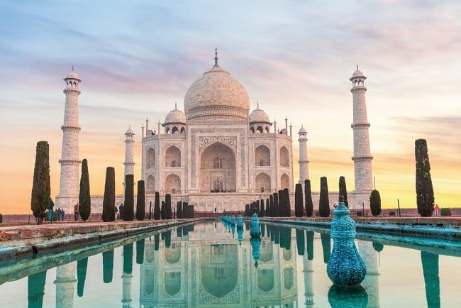 Taj Mahal (Photo: AlexAnton/Shutterstock)