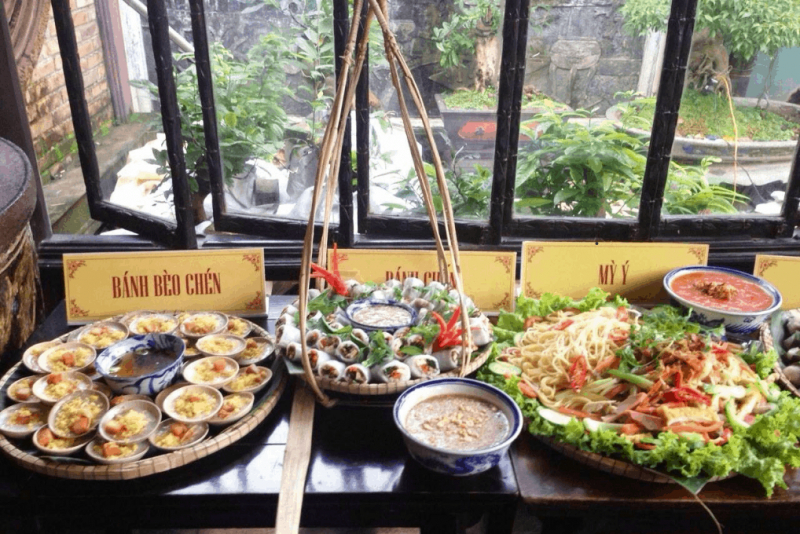 Tam Hoa Vegetarian Restaurant