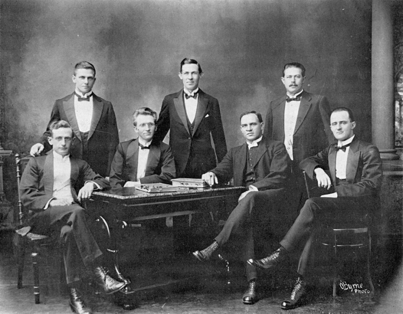 Afrikaner Broederbond leadership in 1918 -en.wikipedia.org