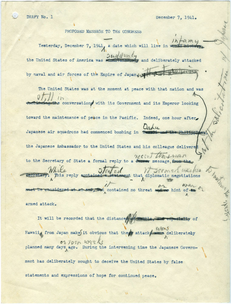 Franklin D. Roosevelt’s first draft of his “Day of Infamy” speech, with his notes - Photo: slate.com