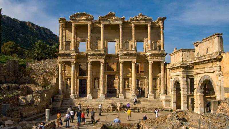 https://toursce.com/destinations/ephesus-ancient-city/