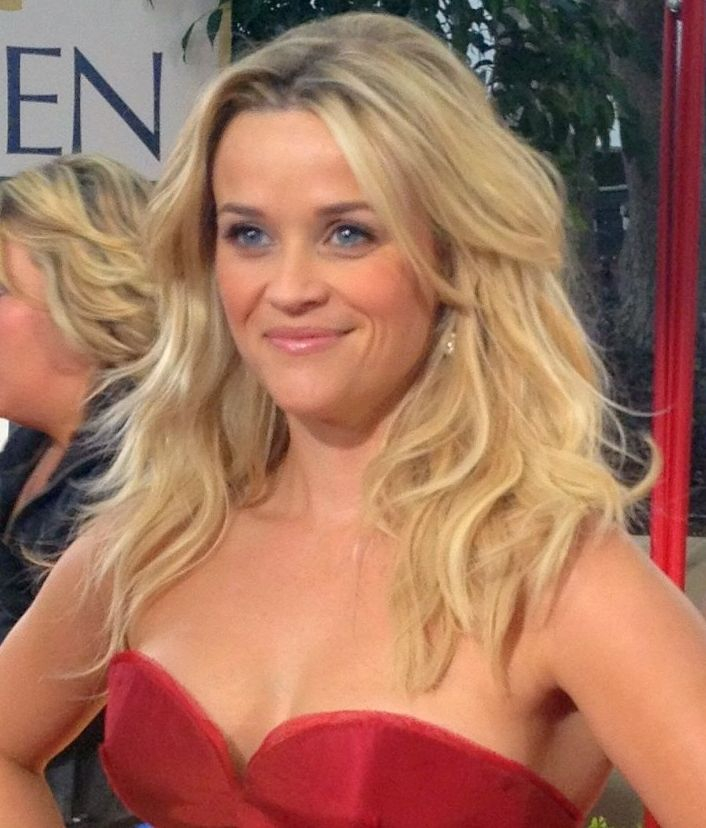 Photo on Wiki: https://commons.wikimedia.org/wiki/File:Reese_Witherspoon_2012_cropped.jpg