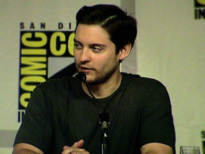Photo on Wiki: https://commons.wikimedia.org/wiki/File:Tobey_Maguire_2006.jpg