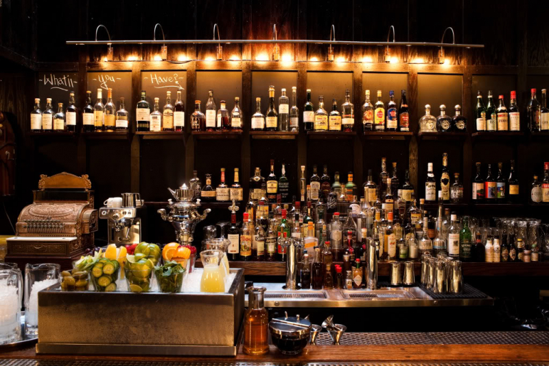 The Long Island Bar