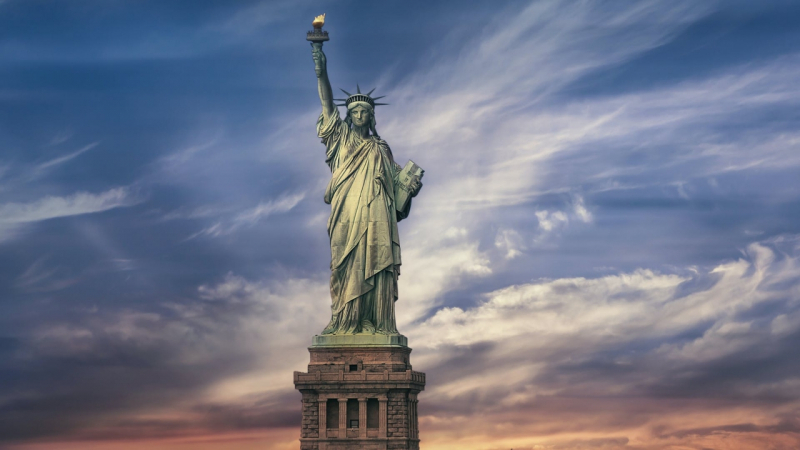 Photo: Statue of Liberty - prabook.com