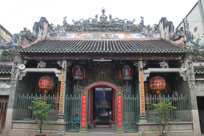 Screenshot of https://commons.wikimedia.org/wiki/File:Thien_Hau_Pagoda_%2810017896294%29.jpg