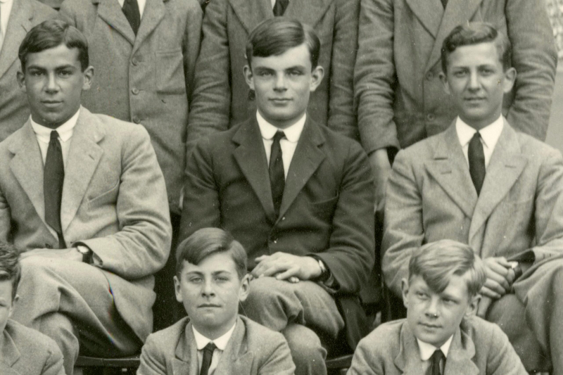 Top 10 Facts about Alan Turing - toplist.info