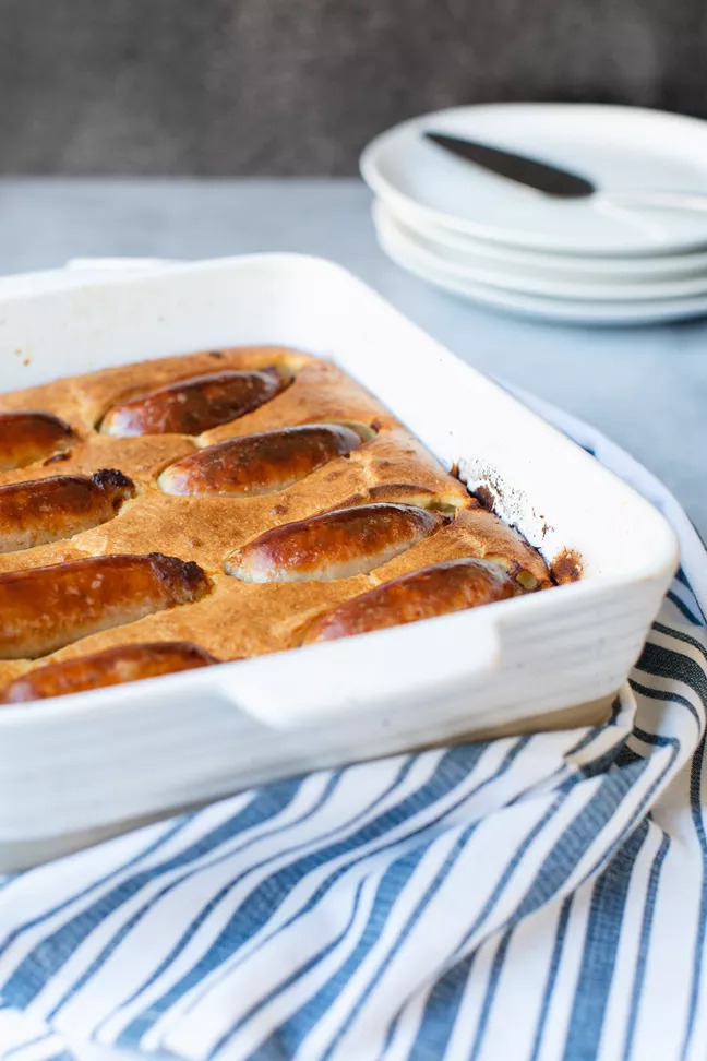https://www.simplyrecipes.com/recipes/classic_english_toad_in_the_hole/