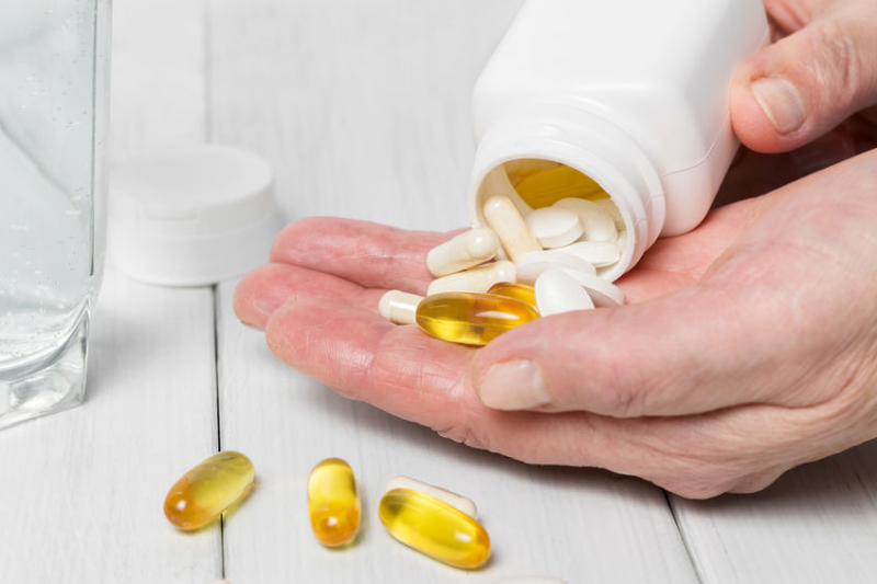 Try Cholesterol-Lowering Supplements