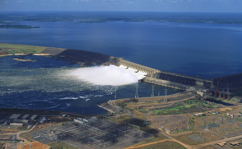 Tucurui. Photo: largest-dams-2.blogspot.com
