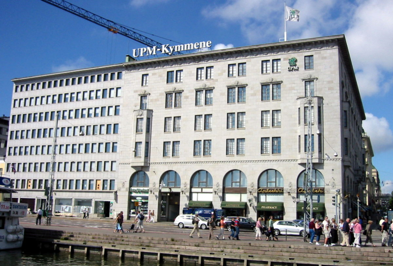 Photo by 	J-P Kärnä on Wikimedia Commons  (https://commons.wikimedia.org/wiki/File:UPM-Kymmenen_p%C3%A4%C3%A4konttorirakennus.jpg)