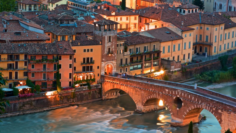 Verona. Photo: expedia.com.vn
