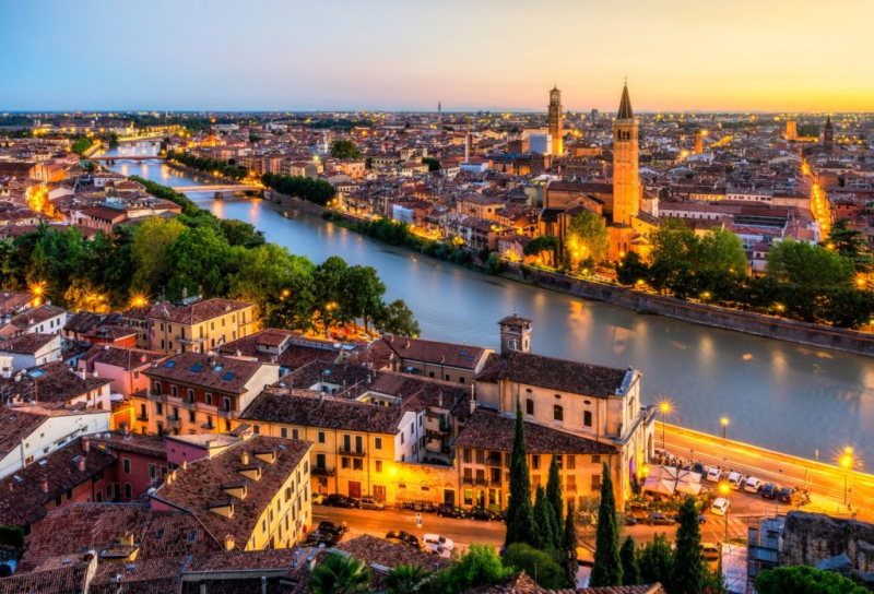 Verona. Photo: bestitalytour.eu