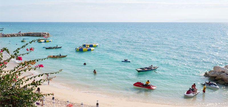 Wahoo Bay Beach. Photo: hotelbeachside.com